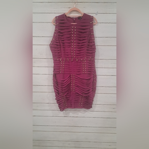 Dress - Picture 1 of 2